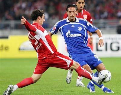 亚泰官方：寒潮来袭，长春亚泰队备战训练转至室内足球馆（亚泰官宣：受寒潮影响，长春亚泰队备战改至室内足球馆）