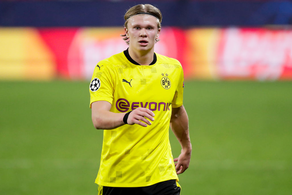 官方：意大利裁判马萨将执法欧冠第6轮巴萨vs法兰克福（官方宣布：意大利裁判马萨被指派执法欧冠第6轮巴萨对阵法兰克福）