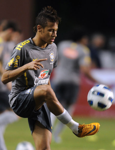 活塞顽强防守收获复苏希望（顽强防守让活塞重燃复苏希望）