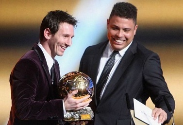 罗林斯32分6板14助 NBA雄鹿114-123不敌76人 马克西54分（马克西砍54分，罗林斯32+6+14；76人123-114力克雄鹿）