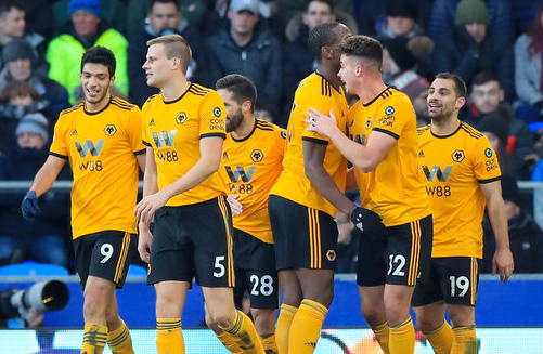 莱斯特城俱乐部已经与雷克瑟姆，对有关考迪的转会达成协议（莱斯特城与雷克瑟姆就考迪转会达成一致）